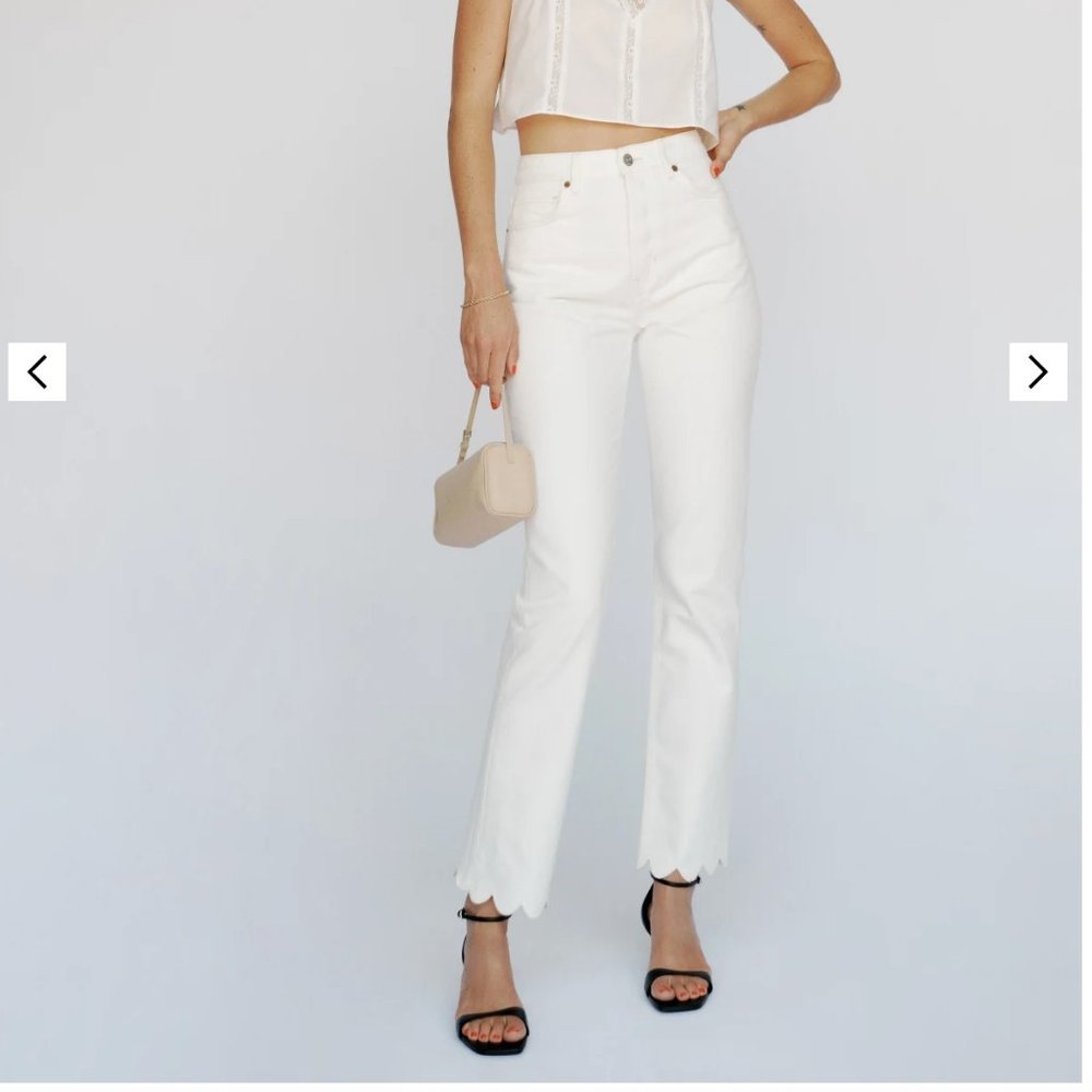 *NWT Reformation Cynthia High Rise Straight Jeans -- Scalloped Vintage W…